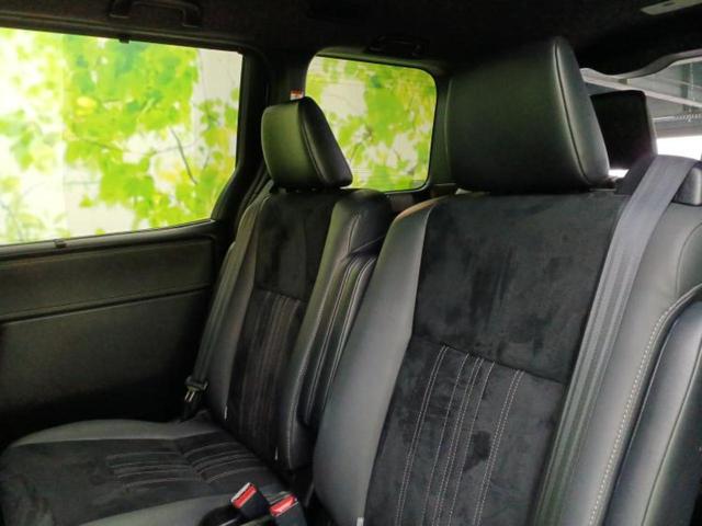 エスクァイア ハイブリッドＧｉプレミアムＰブラックテーラード　純正エアロ／保証書／純正　９インチ　ＳＤナビ／衝突安全装置／両側電動スライドドア／シートヒーター／車線逸脱防止支援システム／シート　ハーフレザー／パーキングアシスト　バックガイド　衝突被害軽減システム（8枚目）