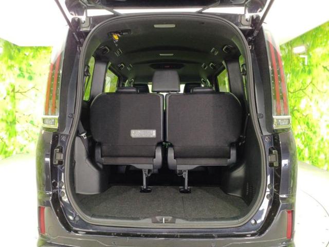 エスクァイア ハイブリッドＧｉプレミアムＰブラックテーラード　純正エアロ／保証書／純正　９インチ　ＳＤナビ／衝突安全装置／両側電動スライドドア／シートヒーター／車線逸脱防止支援システム／シート　ハーフレザー／パーキングアシスト　バックガイド　衝突被害軽減システム（20枚目）