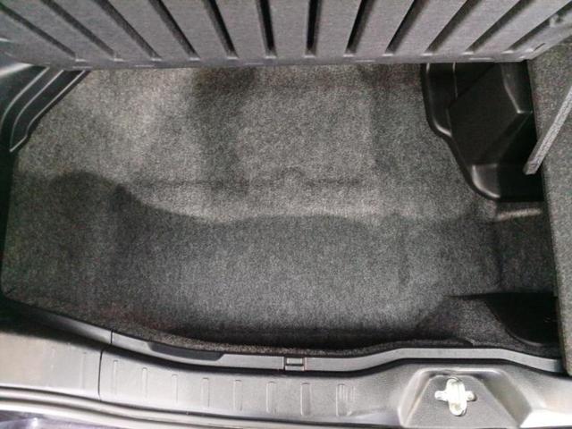 エスクァイア ハイブリッドＧｉプレミアムＰブラックテーラード　純正エアロ／保証書／純正　９インチ　ＳＤナビ／衝突安全装置／両側電動スライドドア／シートヒーター／車線逸脱防止支援システム／シート　ハーフレザー／パーキングアシスト　バックガイド　衝突被害軽減システム（25枚目）