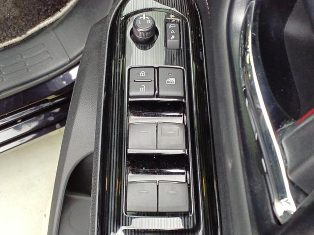 エスクァイア ハイブリッドＧｉプレミアムＰブラックテーラード　純正エアロ／保証書／純正　９インチ　ＳＤナビ／衝突安全装置／両側電動スライドドア／シートヒーター／車線逸脱防止支援システム／シート　ハーフレザー／パーキングアシスト　バックガイド　衝突被害軽減システム（31枚目）