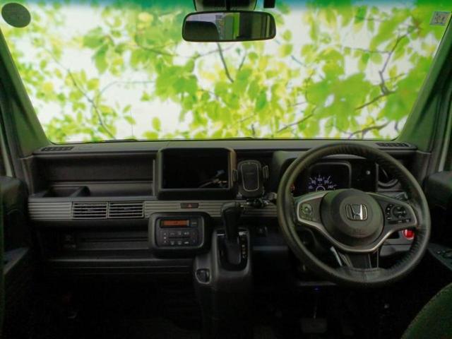 Ｎ－ＶＡＮ＋スタイル クール・ターボホンダセンシング　保証書／衝突安全装置／車線逸脱防止支援システム／ヘッドランプ　ＨＩＤ／ＥＴＣ／ＥＢＤ付ＡＢＳ／横滑り防止装置／アイドリングストップ／エアバッグ　運転席／エアバッグ　助手席／パワーウインドウ　記録簿（8枚目）