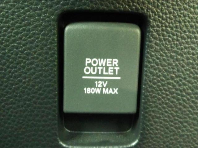 N-BOXカスタム G・Lホンダセンシング 新品タイヤ/保証書/純正 SDナビ/衝突安全装置/電動スライドドア/車線逸脱防止支援システム/ヘッドランプ LED/Bluetooth接続/ETC/EBD付ABS/横滑り防止装置 衝突被害軽減システム(35枚目)