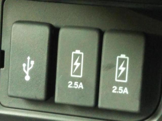 N-BOXカスタム G・Lホンダセンシング 新品タイヤ/保証書/純正 SDナビ/衝突安全装置/電動スライドドア/車線逸脱防止支援システム/ヘッドランプ LED/Bluetooth接続/ETC/EBD付ABS/横滑り防止装置 衝突被害軽減システム(38枚目)