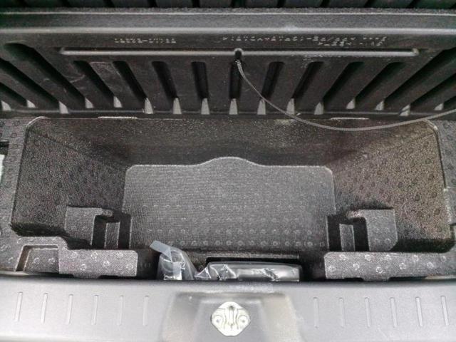 ムーヴキャンバス ＸリミテッドメイクアップＳＡ２　新品タイヤ／福祉車両／保証書／純正　メモリーナビ／衝突安全装置／両側電動スライドドア／パノラマモニター／車線逸脱防止支援システム／Ｂｌｕｅｔｏｏｔｈ接続／ＥＴＣ／ＥＢＤ付ＡＢＳ／横滑り防止装置（24枚目）