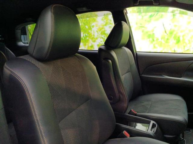 エスティマ アエラスプレミアム　新品タイヤ／保証書／純正　９インチ　ＳＤナビ／フリップダウンモニター　純正　１０．１インチ／衝突安全装置／両側電動スライドドア／車線逸脱防止支援システム／シート　ハーフレザー　衝突被害軽減システム（4枚目）