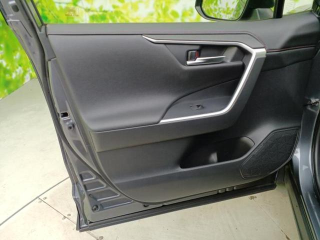 RAV4 4WDアドベンチャーオフロードパッケージ 保証書/ディスプレイオーディオ+ナビ/衝突安全装置/パノラミックビューモニター/車線逸脱防止支援システム/シート 合皮/パーキングアシスト バックガイド/ヘッドランプ LED 衝突被害軽減システム(22枚目)