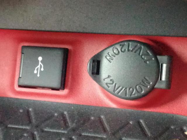 RAV4 4WDアドベンチャーオフロードパッケージ 保証書/ディスプレイオーディオ+ナビ/衝突安全装置/パノラミックビューモニター/車線逸脱防止支援システム/シート 合皮/パーキングアシスト バックガイド/ヘッドランプ LED 衝突被害軽減システム(36枚目)