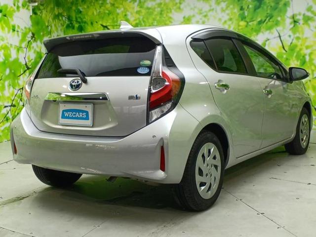 アクア Sスタイルブラック 保証書/純正 9インチ SDナビ/衝突安全装置/車線逸脱防止支援システム/ヘッドランプ LED/Bluetooth接続/ETC2.0/EBD付ABS/横滑り防止装置/アイドリングストップ バックカメラ(3枚目)