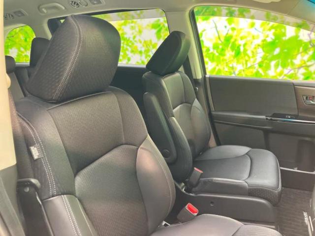 オデッセイ アブソルート　新品タイヤ／保証書／純正　１０インチ　ＳＤナビ／フリップダウンモニター　純正　１１．５インチ／両側電動スライドドア／全方位モニター／シート　ハーフレザー／ドライブレコーダー　純正　全周囲カメラ（4枚目）