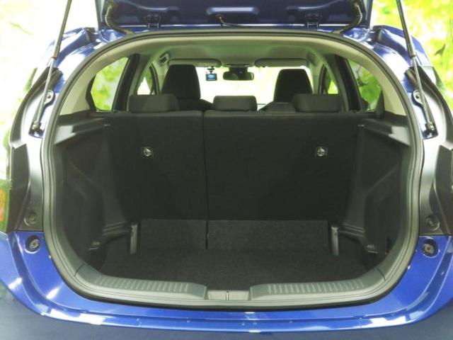 アクア G 新品タイヤ/保証書/ディスプレイオーディオ+ナビ/衝突安全装置/パノラミックビューモニター/車線逸脱防止支援システム/ドライブレコーダー 社外/ヘッドランプ LED/Bluetooth接続 ドラレコ(19枚目)