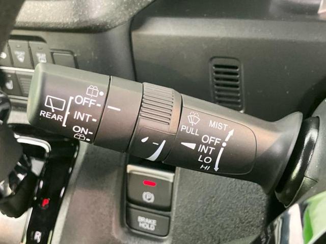 N-BOXカスタム ヒョウジュン 保証書/純正 8インチ ナビ/ホンダセンシング/両側電動スライドドア/車線逸脱防止支援システム/登録済未使用車/ヘッドランプ LED/USBジャック/Bluetooth接続/EBD付ABS 禁煙車(17枚目)