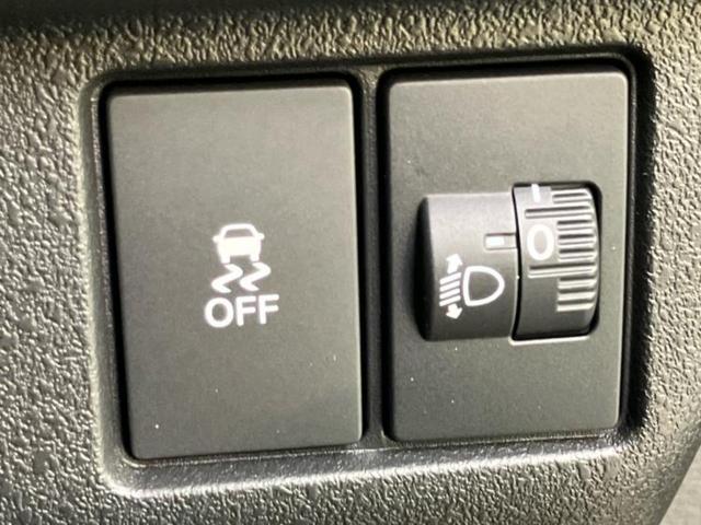 N-BOXカスタム ヒョウジュン 保証書/純正 8インチ ナビ/ホンダセンシング/両側電動スライドドア/車線逸脱防止支援システム/登録済未使用車/ヘッドランプ LED/USBジャック/Bluetooth接続/EBD付ABS 禁煙車(33枚目)