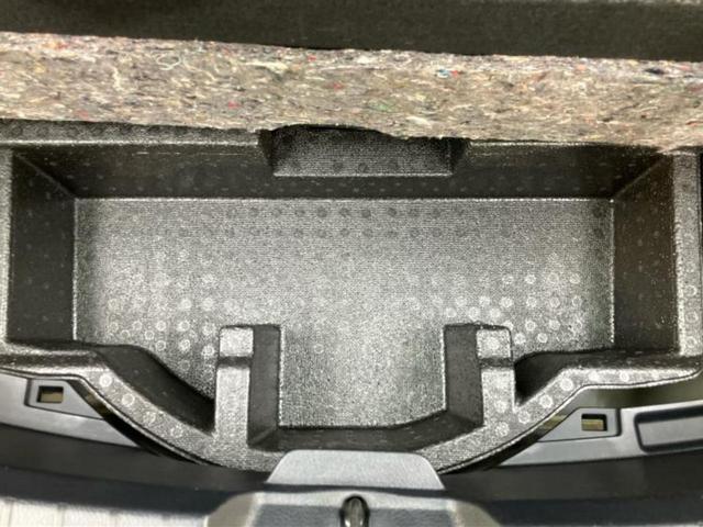 ヴィッツ ハイブリッドＦ　保証書／純正　ＳＤナビ／ヘッドランプ　ＬＥＤ／ＥＴＣ／ＥＢＤ付ＡＢＳ／横滑り防止装置／アイドリングストップ／バックモニター／フルセグＴＶ／エアバッグ　運転席／エアバッグ　助手席／パワーウインドウ（24枚目）