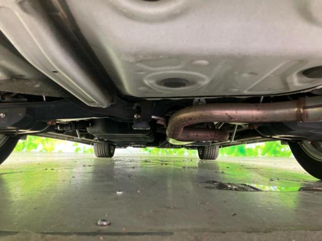 アルファード Ｓ　新品タイヤ／純正エアロ／保証書／社外　９インチ　ＳＤナビ／フリップダウンモニター　社外　１０．１インチ／両側電動スライドドア／ヘッドランプ　ＬＥＤ／ＥＴＣ／ＥＢＤ付ＡＢＳ／横滑り防止装置　フルエアロ（48枚目）