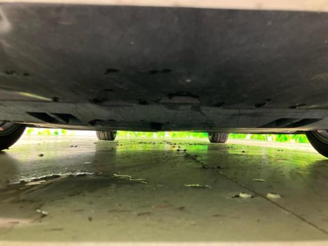 カローラツーリング ダブルバイビー　新品タイヤ／純正エアロ／保証書／ディスプレイオーディオ＋ナビ９インチ／衝突安全装置／シートヒーター　前席／車線逸脱防止支援システム／シート　ハーフレザー／ドライブレコーダー　社外　衝突被害軽減システム（46枚目）