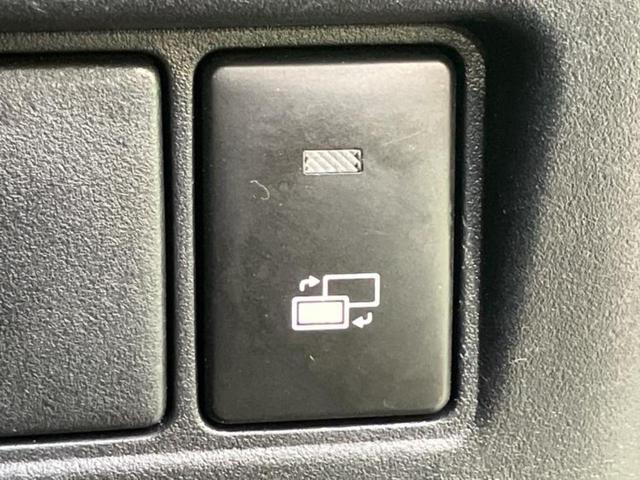 ヴォクシー ＺＳキラメキ２　保証書／純正　９インチ　ＳＤナビ／フリップダウンモニター　純正　１２．１インチ／衝突安全装置／両側電動スライドドア／車線逸脱防止支援システム／ドライブレコーダー　前後／ヘッドランプ　ＬＥＤ　ドラレコ（34枚目）