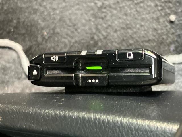 ヴィッツ ＧＲスポーツＧＲ　新品タイヤ／保証書／純正　ＳＤナビ／衝突安全装置／車線逸脱防止支援システム／ヘッドランプ　ＬＥＤ／Ｂｌｕｅｔｏｏｔｈ接続／ＥＴＣ／ＥＢＤ付ＡＢＳ／横滑り防止装置／バックモニター／フルセグＴＶ（26枚目）