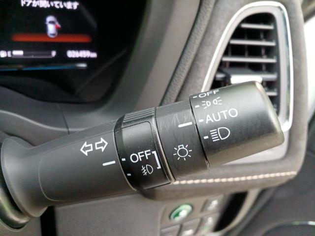 ヴェゼル ハイブリッドＲＳ・ホンダセンシング　保証書／純正　８インチ　ＳＤナビ／衝突安全装置／シートヒーター　前席／車線逸脱防止支援システム／ヘッドランプ　ＬＥＤ／Ｂｌｕｅｔｏｏｔｈ接続／ＥＴＣ／ＥＢＤ付ＡＢＳ／横滑り防止装置　バックカメラ（16枚目）