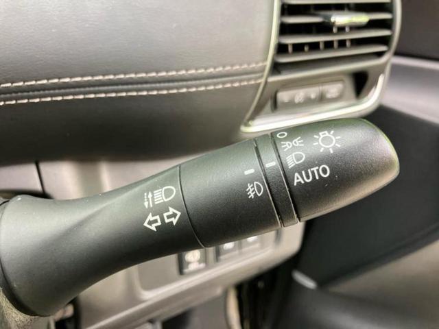 セレナ ハイウェイスターＶセレクション　新品タイヤ／保証書／純正　９インチ　ＳＤナビ／フリップダウンモニター／インテリジェントルームミラー／衝突安全装置／両側電動スライドドア／アラウンドビューモニター／車線逸脱防止支援システム　全周囲カメラ（16枚目）