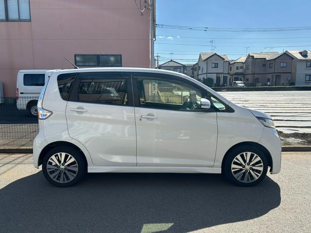 デイズ ライダー ハイウェイスター X TVナビ エアコン プッシュスタート USB バックカメラ パワーウィンドウ パワステ 衝突安全ボディ ベンチシート スマートキー(3枚目)