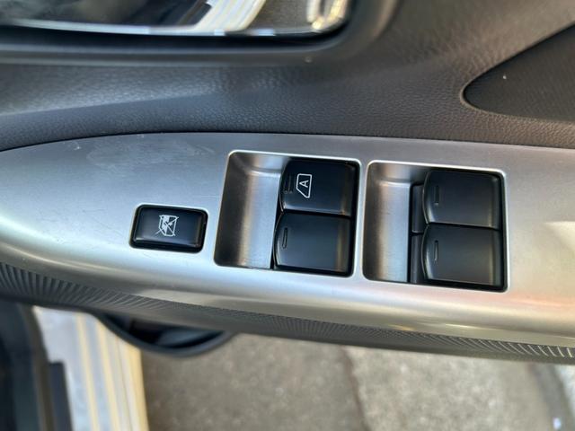 デイズ ライダー ハイウェイスター X TVナビ エアコン プッシュスタート USB バックカメラ パワーウィンドウ パワステ 衝突安全ボディ ベンチシート スマートキー(18枚目)