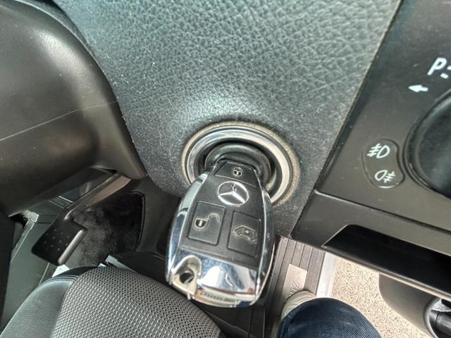 Vクラス V350 トレンド V350 トレンド 両側パワースライドドア 後席モニター バックカメラ スマートキー ETC TVナビ ラグジュアリーパッケージ 前後ドラレコ シートヒーター Bluetooth(39枚目)