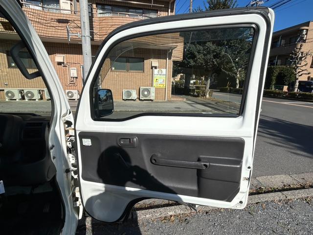 アクティトラック SDX エアコン ラジオ 荷台ランプ ガードパイプ付鳥居 運転席エアバック パワステ(16枚目)