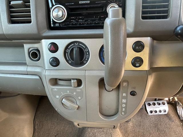 エブリイワゴン JP 車椅子移動車 後部電動固定リヤシート エアコン パワーウィンド パワステ キーレスエントリー フルフラットシート 助手席エアバッグ 衝突安全ボディ ABS付(21枚目)