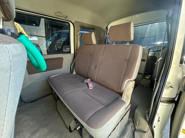 エブリイワゴン JP 車椅子移動車 後部電動固定リヤシート エアコン パワーウィンド パワステ キーレスエントリー フルフラットシート 助手席エアバッグ 衝突安全ボディ ABS付(29枚目)