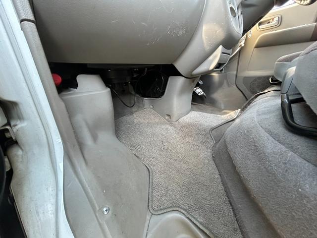 エブリイワゴン JP 車椅子移動車 後部電動固定リヤシート エアコン パワーウィンド パワステ キーレスエントリー フルフラットシート 助手席エアバッグ 衝突安全ボディ ABS付(33枚目)