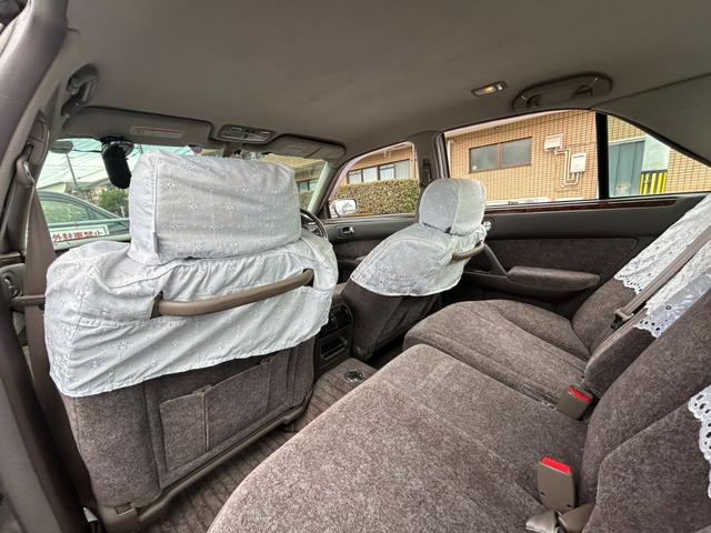 シーマ ４１ＬＶ－Ｚ　ＥＴＣ　エアコン　ナビ　ＣＤ　ＤＶＤ　ガラスサンルーフ　パワーシート　キーレス　カセット　Ｖ８エンジン　パワーウインドウ　パワステ（25枚目）