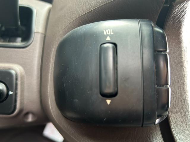 シーマ ４１ＬＶ－Ｚ　ＥＴＣ　エアコン　ナビ　ＣＤ　ＤＶＤ　ガラスサンルーフ　パワーシート　キーレス　カセット　Ｖ８エンジン　パワーウインドウ　パワステ（36枚目）