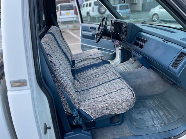 シボレーＣ－１５００ シルバラード　１９８９ｙモデル　シルバラード　希少レギュラーキャブ　シャイアンフェイス　シャイアンミラー　Ｂｌｕｅｔｏｏｔｈオーディオ　ベッドライナー（39枚目）