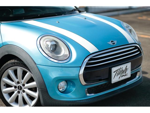 ＭＩＮＩ クーパーＤ　ツートンルーフ　純正１７インチ　ヘッドアップディスプレイ　Ｂｌｕｅｔｏｏｔｈナビ　スマートキー２個　アイドリングストップ　プッシュスタート（8枚目）