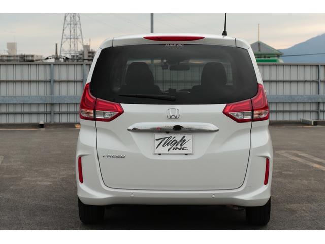 フリード Ｇ・ホンダセンシング　ワンオーナー　禁煙車両　Ｂｌｕｅｔｏｏｔｈフルセグナビ　ＥＴＣ　バックカメラ　前後ドラレコ　スマートキー２個　両側電動スライドドア　ホンダセンシング　６人乗り（5枚目）