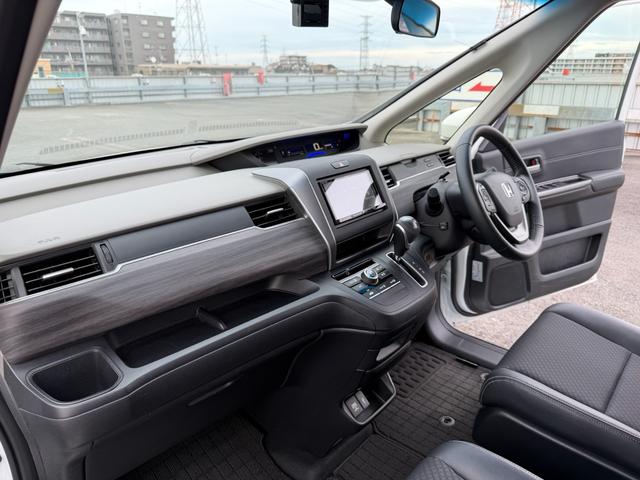 フリード Ｇ・ホンダセンシング　ワンオーナー　禁煙車両　Ｂｌｕｅｔｏｏｔｈフルセグナビ　ＥＴＣ　バックカメラ　前後ドラレコ　スマートキー２個　両側電動スライドドア　ホンダセンシング　６人乗り（29枚目）