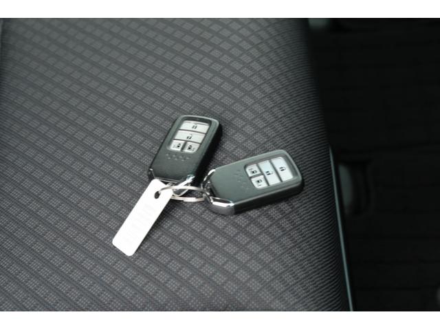 フリード Ｇ・ホンダセンシング　ワンオーナー　禁煙車両　Ｂｌｕｅｔｏｏｔｈフルセグナビ　ＥＴＣ　バックカメラ　前後ドラレコ　スマートキー２個　両側電動スライドドア　ホンダセンシング　６人乗り（31枚目）
