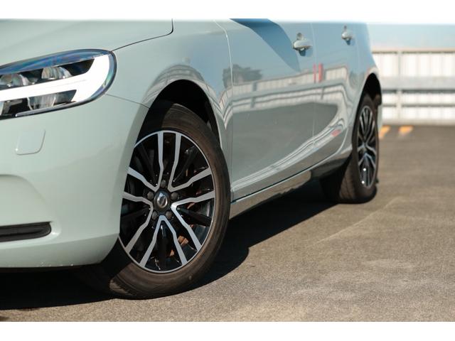 V40 T3 キネティック 走行3万キロ台 ワンオーナー 禁煙車両 パワーシート シートヒーター バックカメラ LEDヘッドライト スマートキー2個 ETC 前後ドラレコ Bluetoothナビ 車検R9年3月(11枚目)