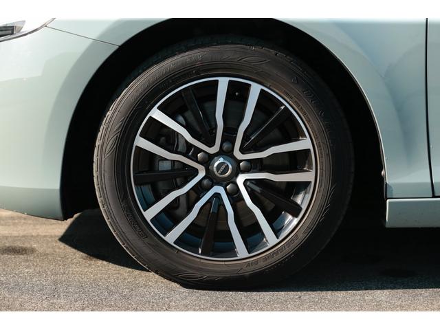 V40 T3 キネティック 走行3万キロ台 ワンオーナー 禁煙車両 パワーシート シートヒーター バックカメラ LEDヘッドライト スマートキー2個 ETC 前後ドラレコ Bluetoothナビ 車検R9年3月(13枚目)