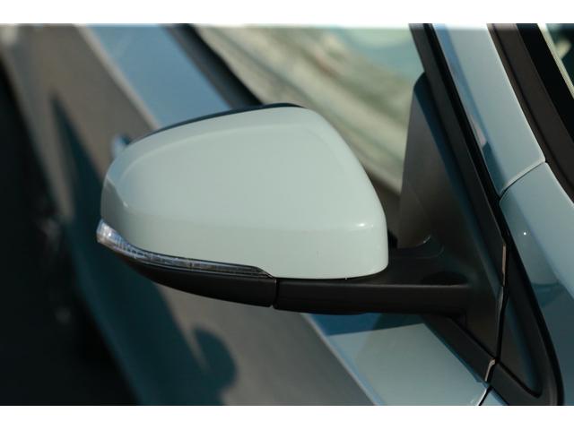 V40 T3 キネティック 走行3万キロ台 ワンオーナー 禁煙車両 パワーシート シートヒーター バックカメラ LEDヘッドライト スマートキー2個 ETC 前後ドラレコ Bluetoothナビ 車検R9年3月(17枚目)