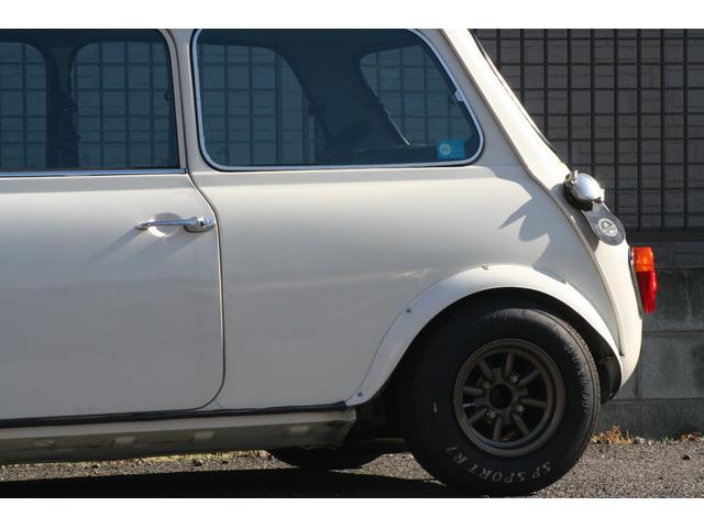 ＭＩＮＩ クーパー１．３　キャブクーパー　４ＭＴ　ＭＫ－１Ｌｏｏｋ　ワタナベ１０インチアルミ　バンパーレス　サンルーフ　センターメーター（30枚目）