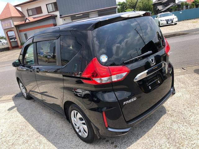 フリード Ｇ・ホンダセンシング　／／６人乗り／／ＳＤナビ／／フルセグＴＶ／／ブルートゥース／／バックカメラ／／両側パワースライドドア／／（16枚目）