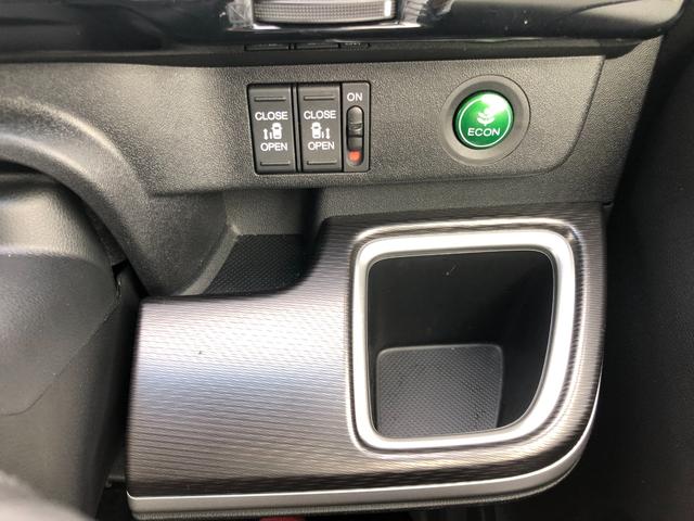 ステップワゴンスパーダ e:HEVスパーダ G・EX ホンダセンシング //純正10インチナビ//TV//バックカメラ//両側パワースライド//(11枚目)