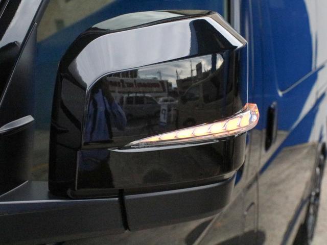 ハイエースワゴン GL ロング ワゴンGL 内装アレンジVer1 サイドテーブル アルパインBIG-X11ナビ ETC2.0 12.8型フリップダウンモニター ブラックエディション 艶有り ローダウン バッドフェイスボンネット(10枚目)