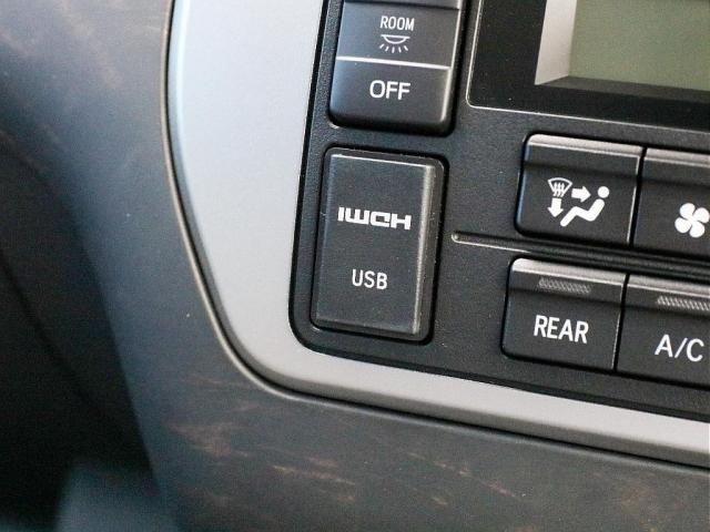 ハイエースワゴン GL ロング ワゴンGL 内装アレンジVer1 サイドテーブル アルパインBIG-X11ナビ ETC2.0 12.8型フリップダウンモニター ブラックエディション 艶有り ローダウン バッドフェイスボンネット(32枚目)