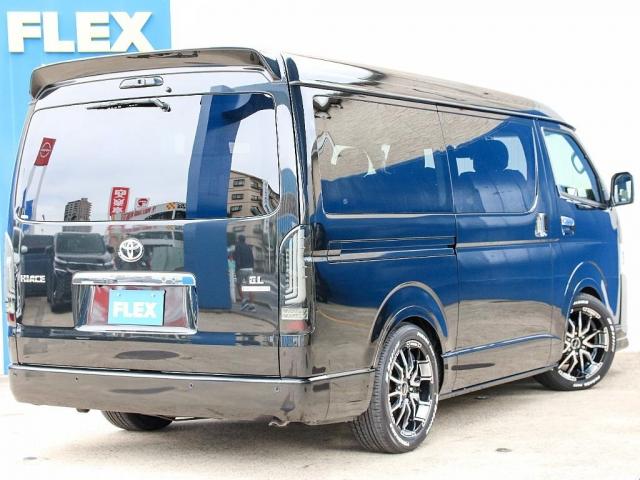 ハイエースワゴン GL ロング ファインテックツアラー オットマン付きキャプテンシート 両側パワースライドドア アルパインBIG-X11ナビ アルパイン12.8型フリップダウンモニター シートカバー キャンピングカー カスタム インテリアパネル ローダウン(9枚目)