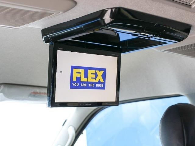 カロッツェリア　フリップダウンモニター付き！！