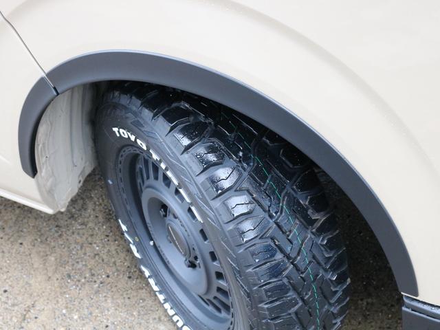 ハイエースバン スーパーGL ダークプライムII バン スーパーGL アースカラーパッケージ カスタム ブラックエディション シートカバー アルパインBIG-X11ナビ ETC2.0 オフロードパッケージ LED ベッドキット キャンピングカー(18枚目)