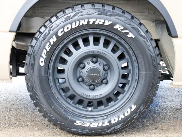 ハイエースバン スーパーGL ダークプライムII バン スーパーGL アースカラーパッケージ カスタム ブラックエディション シートカバー アルパインBIG-X11ナビ ETC2.0 オフロードパッケージ LED ベッドキット キャンピングカー(19枚目)