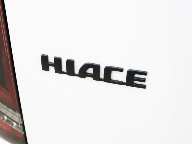 ハイエースワゴン 　ワゴン　ＧＬ　４ＷＤ　ブラックエディション　オフロードパッケージ　オーバーフェンダー　カスタム　アルミホイール　アルパインＢＩＧ－Ｘ１１ナビ　ＥＴＣ　アルパイン１２．８型フリップダウンモニター（13枚目）